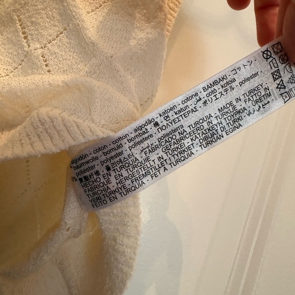 6/$30🛍️ Zara | Cream Sleeveless Knit Crop Top Vest, S - Picture 3 of 5